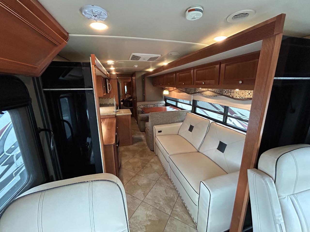 Winnebago Sightseer  2019