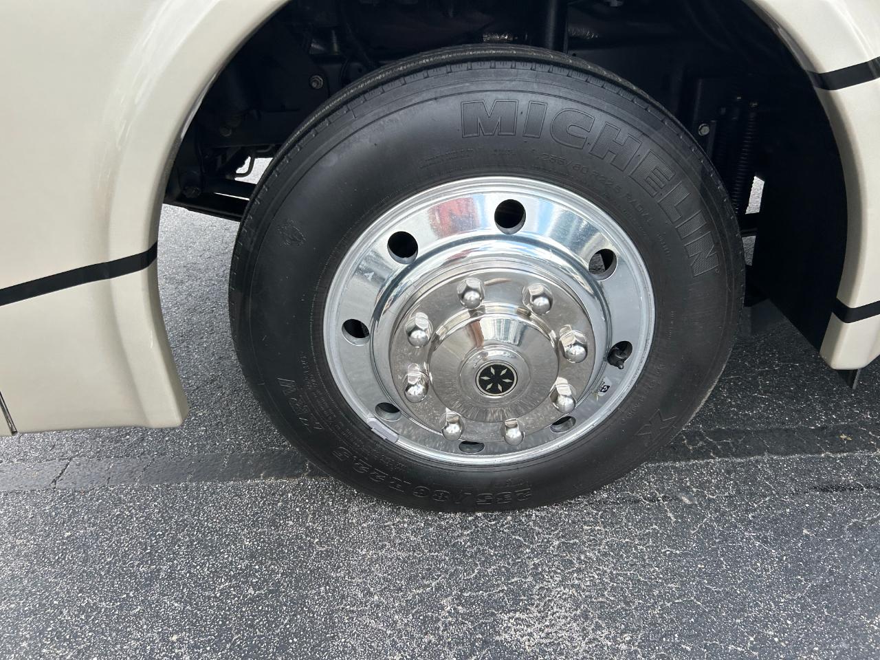 Winnebago Sightseer  2019