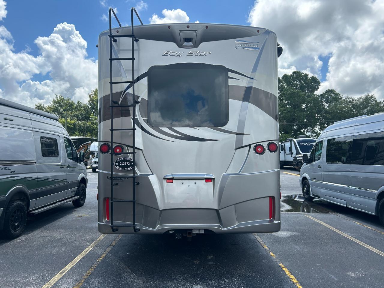 Newmar Bay Star  2019