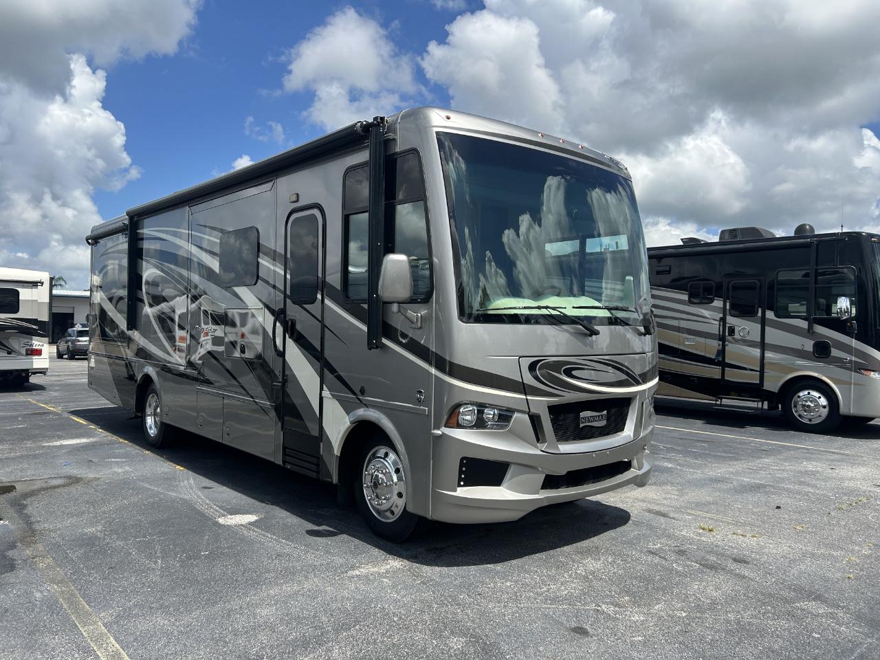 Newmar Bay Star  2019