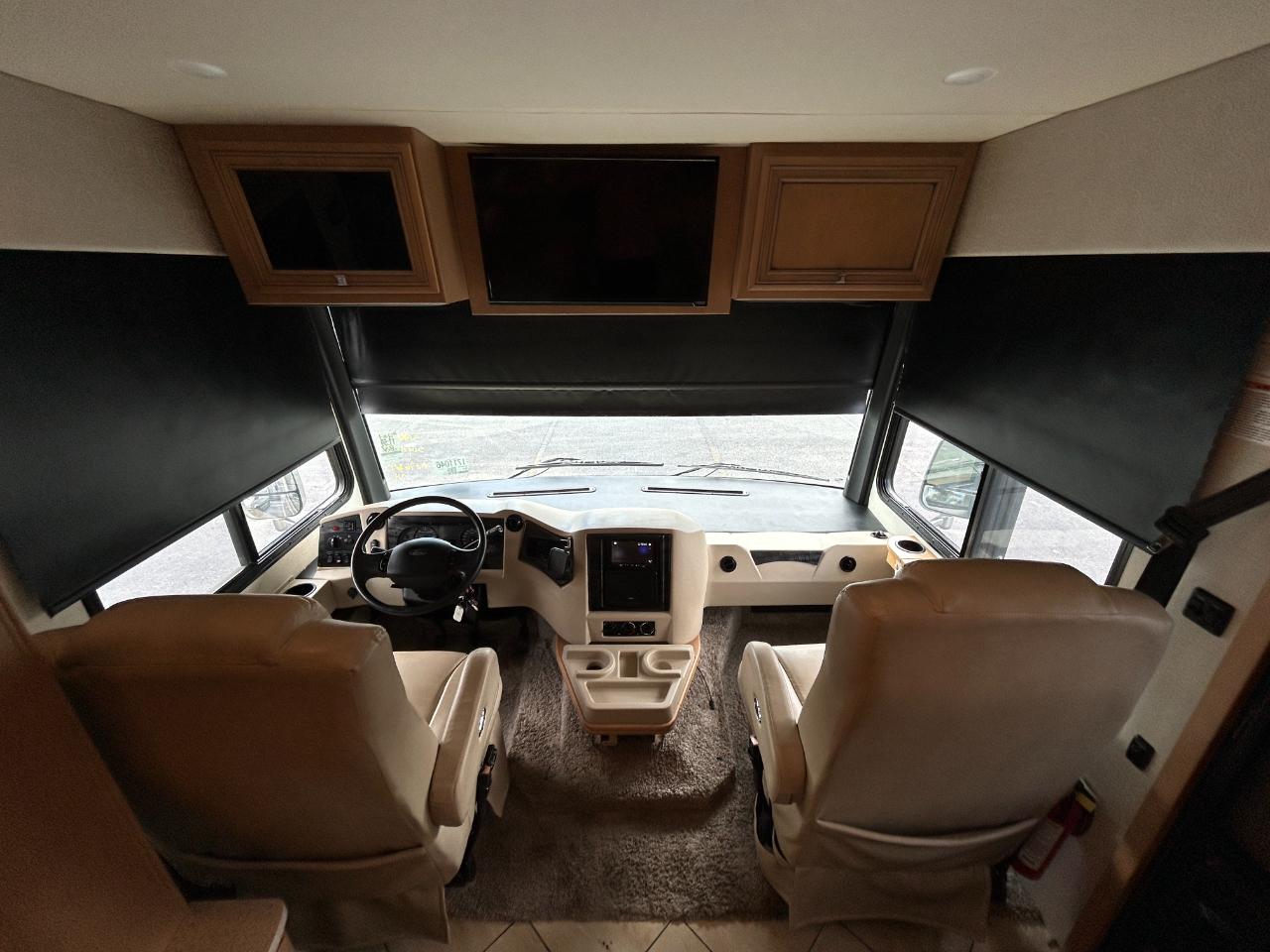Newmar Bay Star  2019