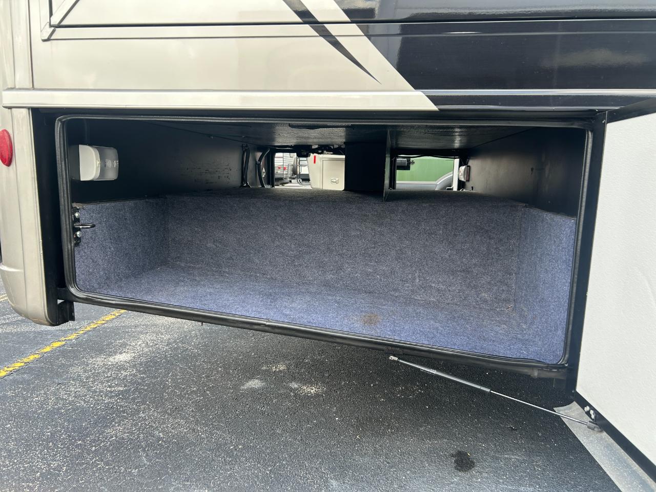 Newmar Bay Star  2019