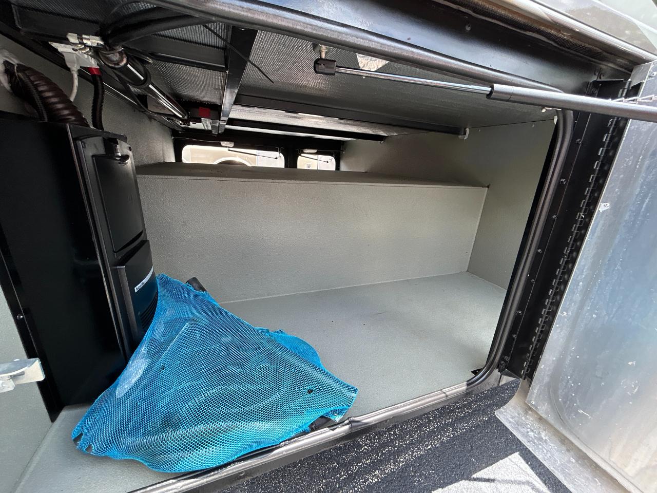 Tiffin Motorhomes Allegro  2018