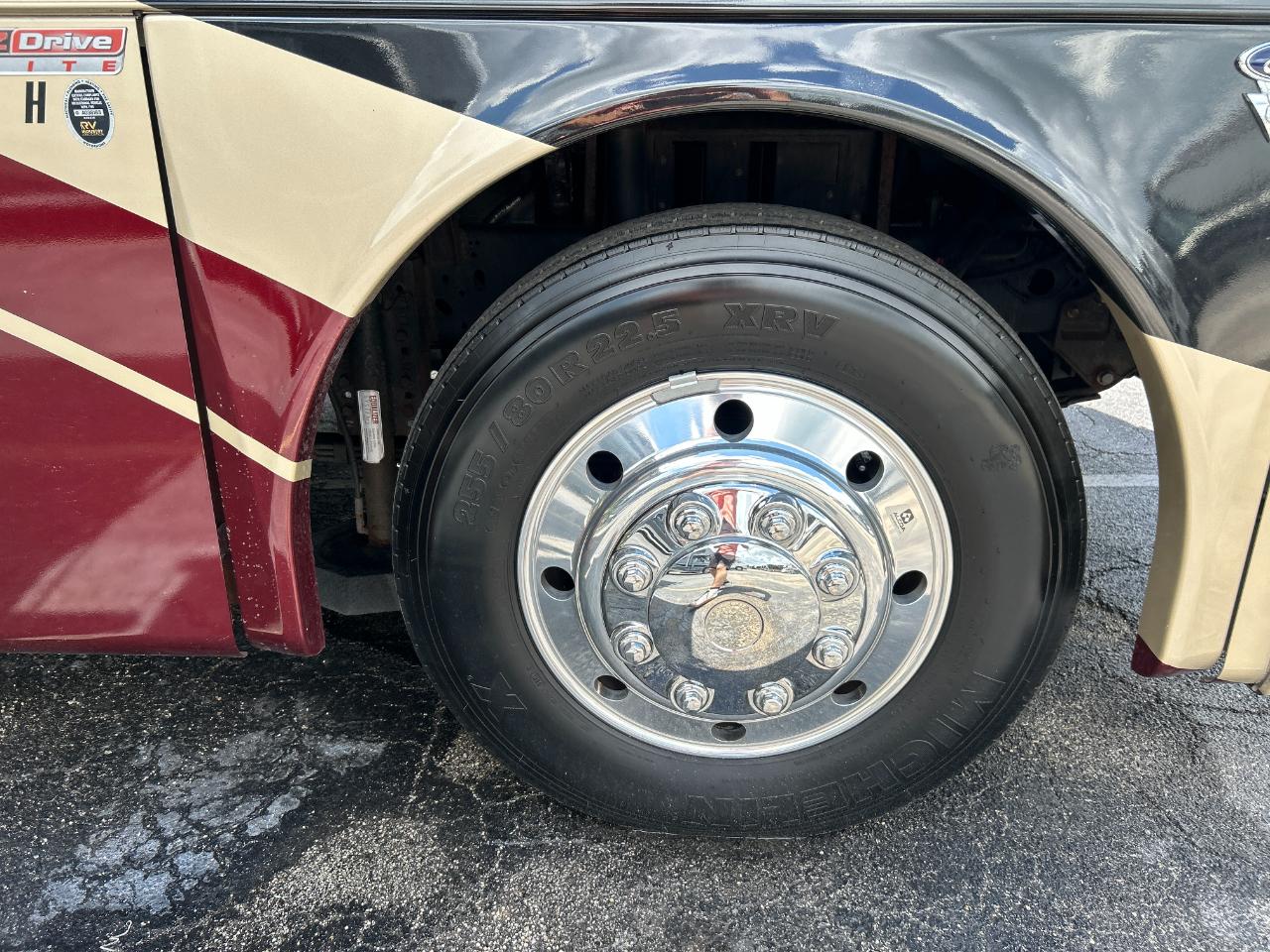Entegra Coach Emblem  2022