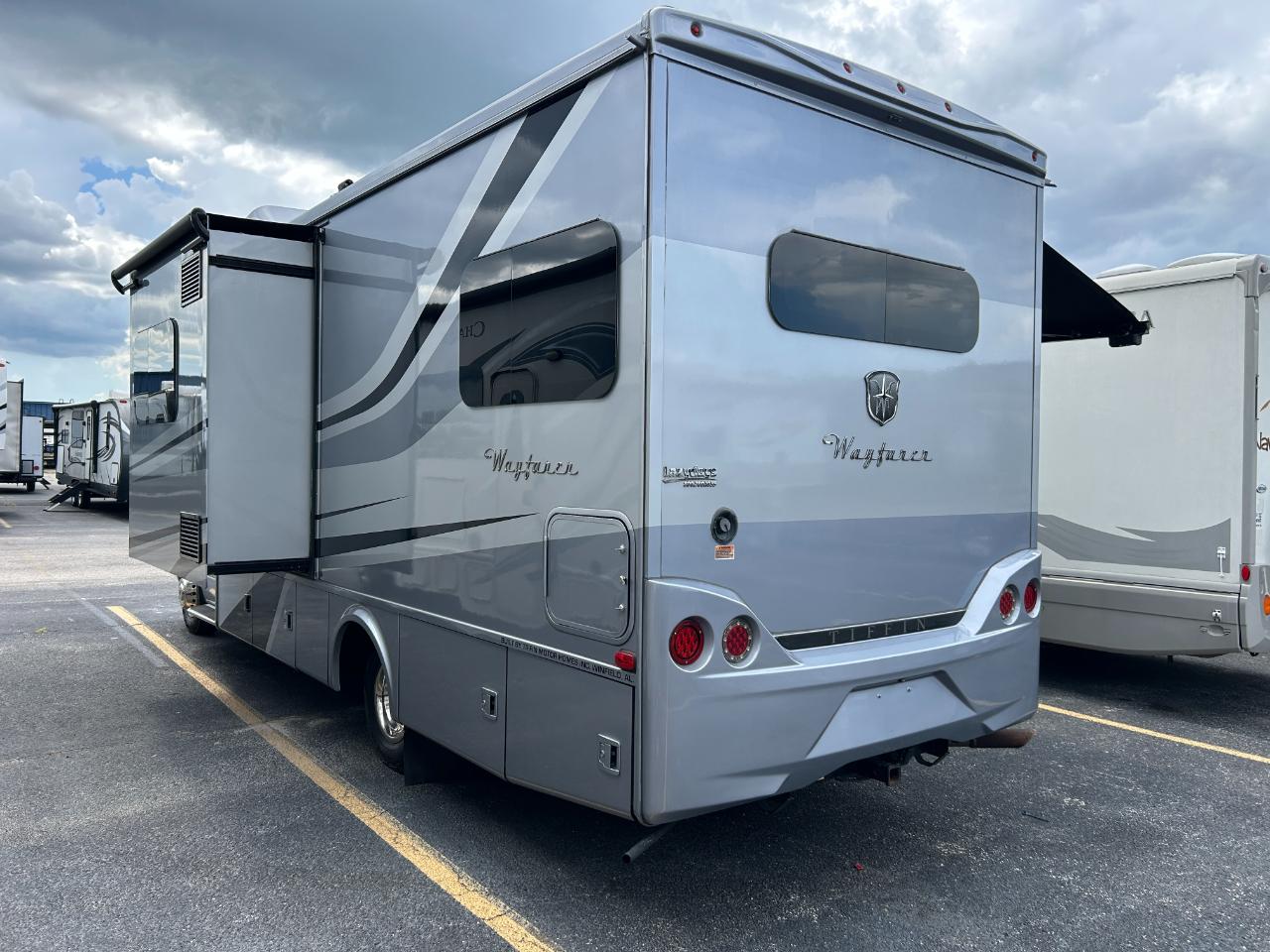 Tiffin Motorhomes Wayfarer  2020