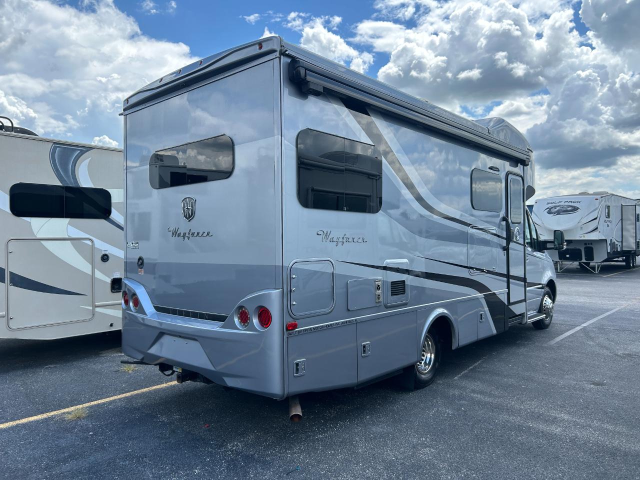 Tiffin Motorhomes Wayfarer  2020