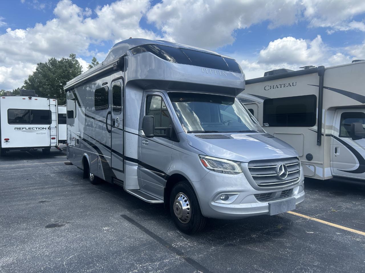 Tiffin Motorhomes Wayfarer  2020