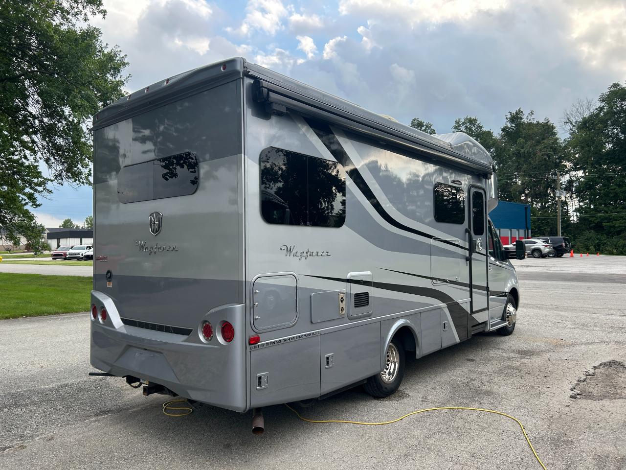 Tiffin Motorhomes Wayfarer  2020