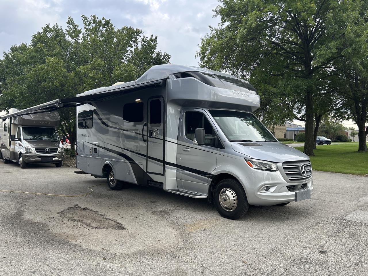 Tiffin Motorhomes Wayfarer  2020