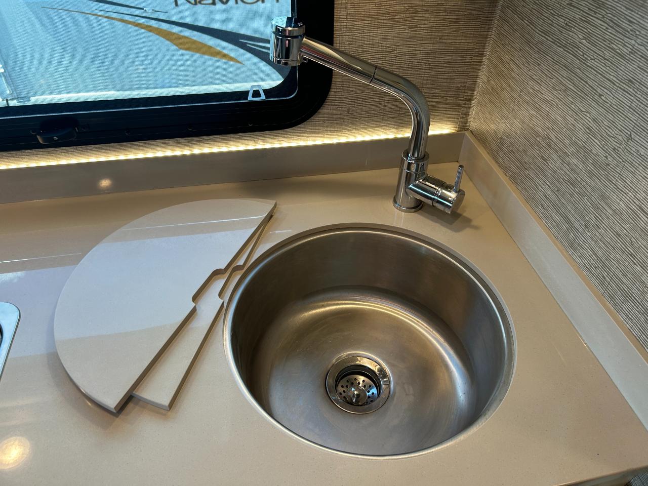 Tiffin Motorhomes Wayfarer  2020