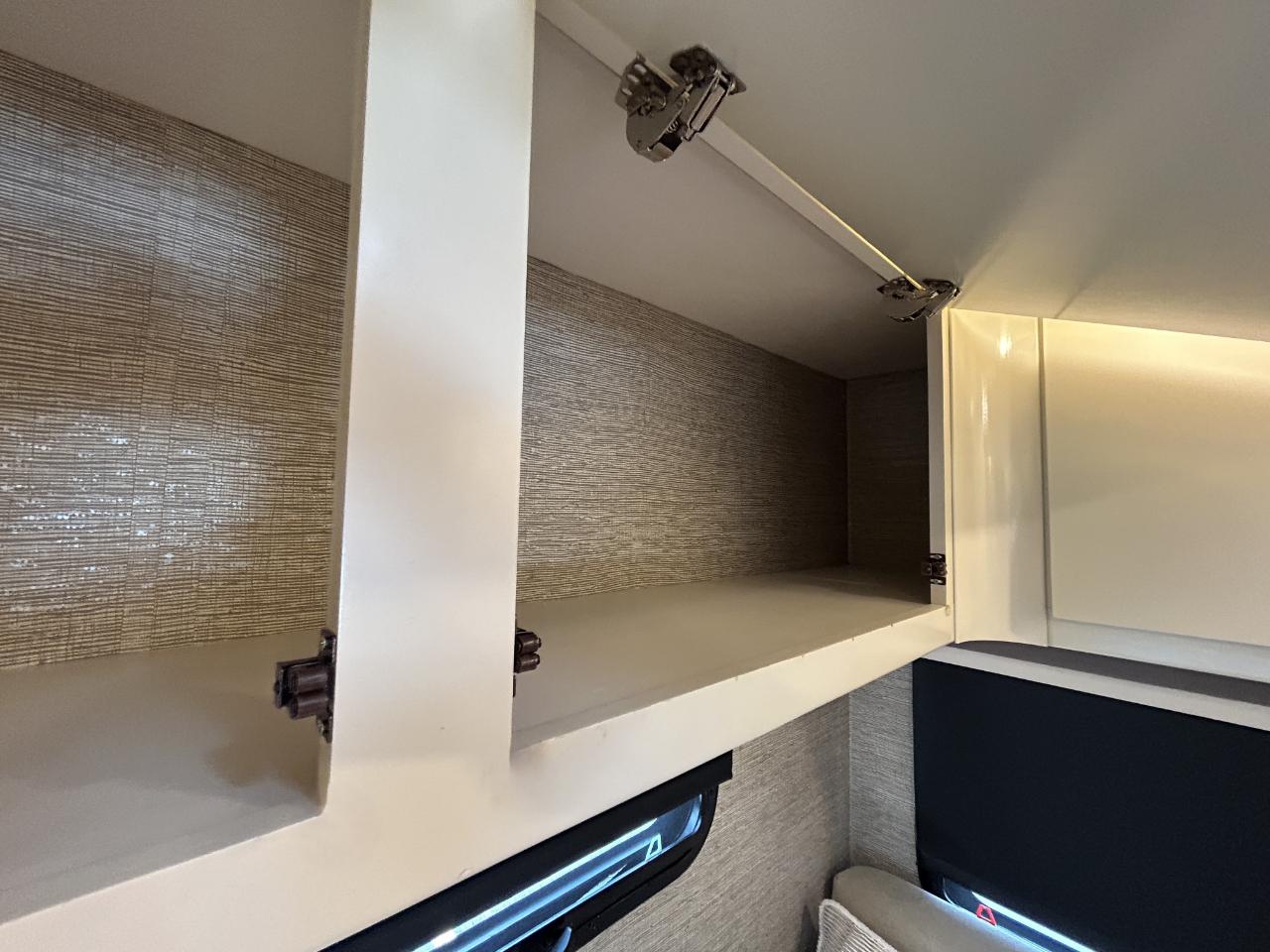 Tiffin Motorhomes Wayfarer  2020