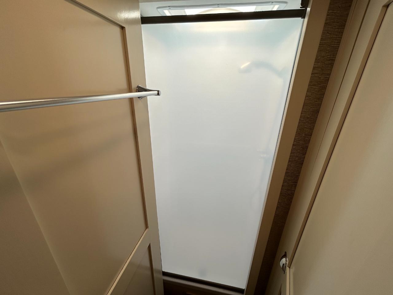 Tiffin Motorhomes Wayfarer  2020