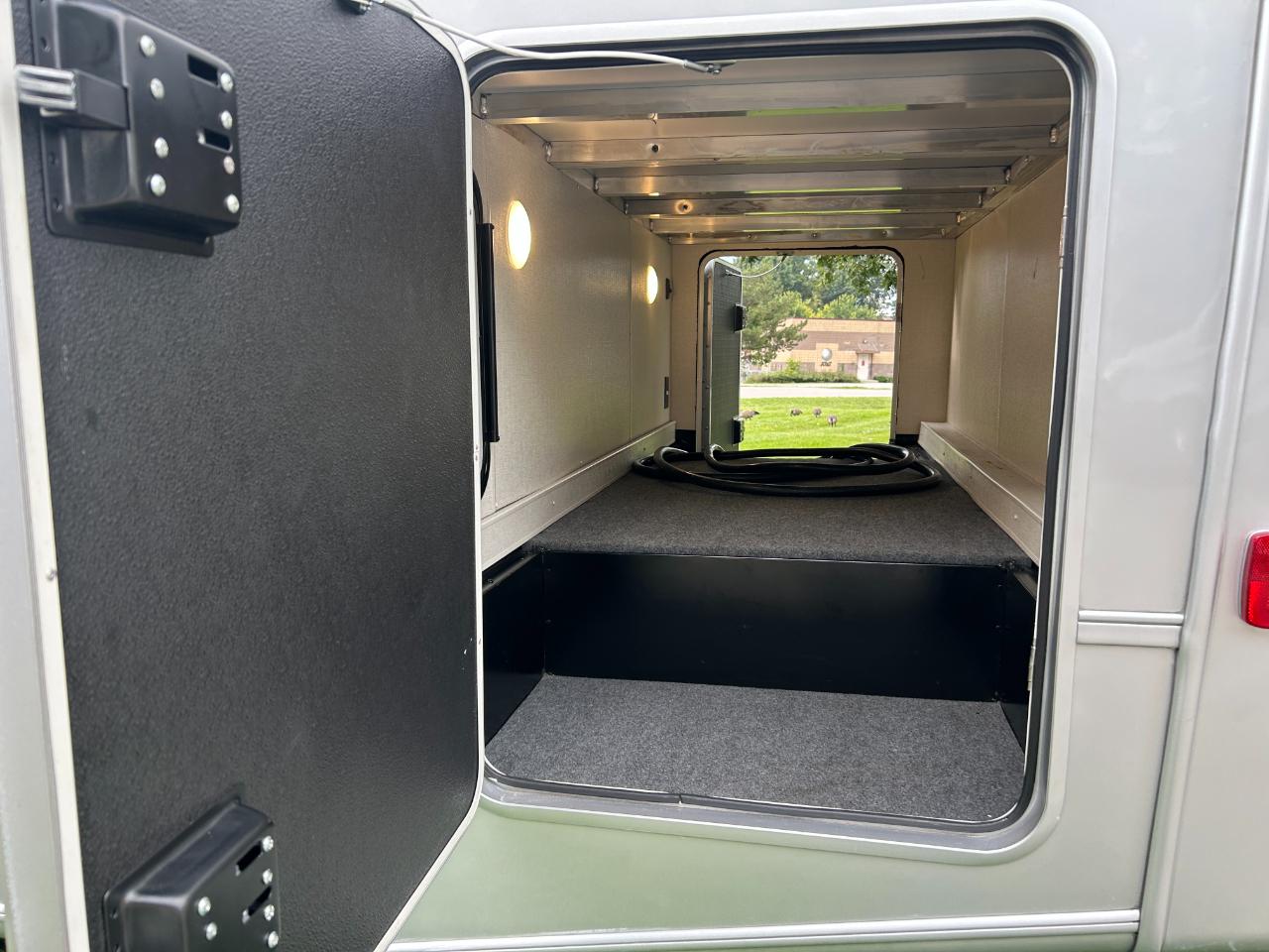 Tiffin Motorhomes Wayfarer  2020