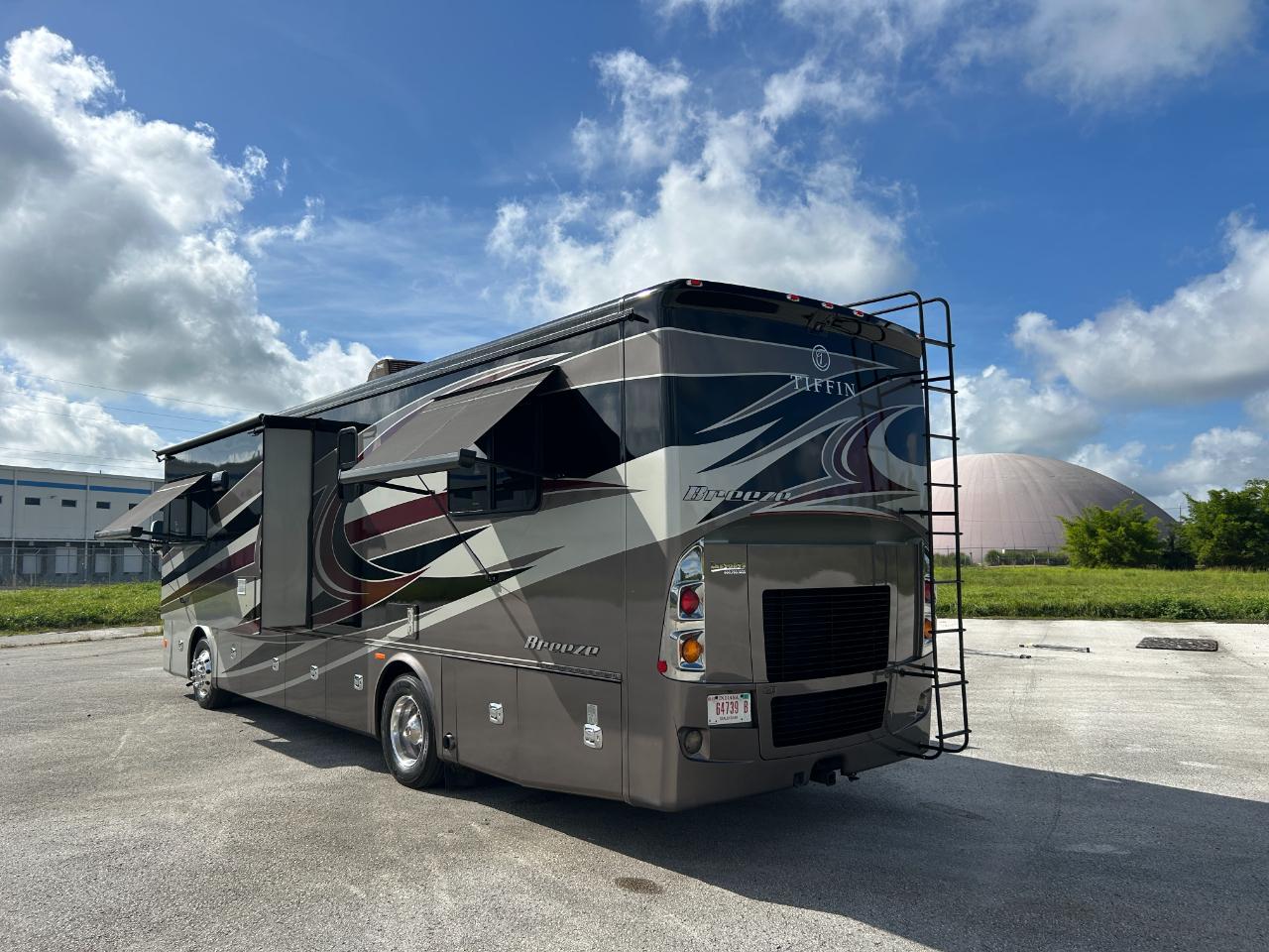 Tiffin Motorhomes, Inc Breeze  2017