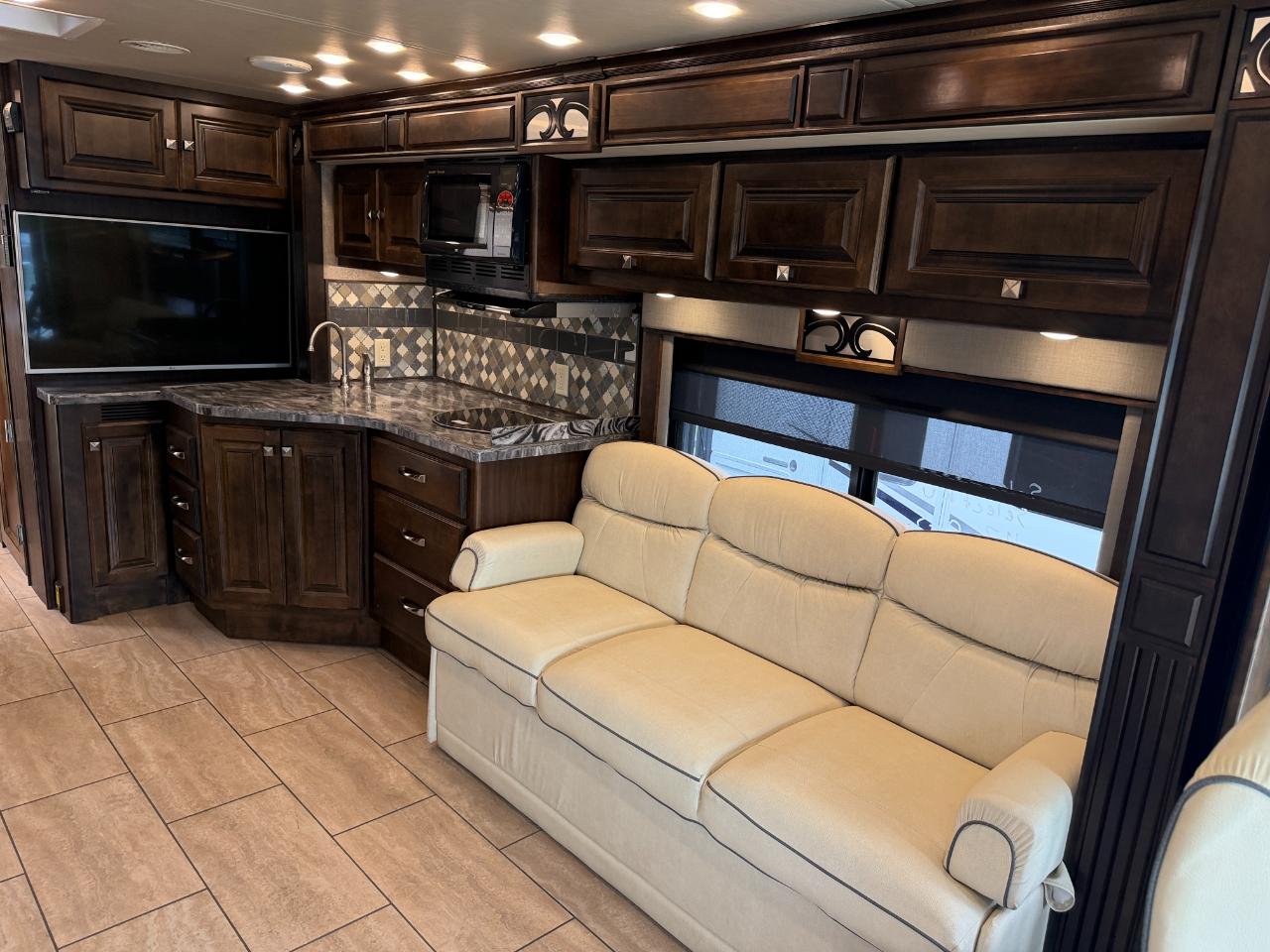 Tiffin Motorhomes, Inc Breeze  2017