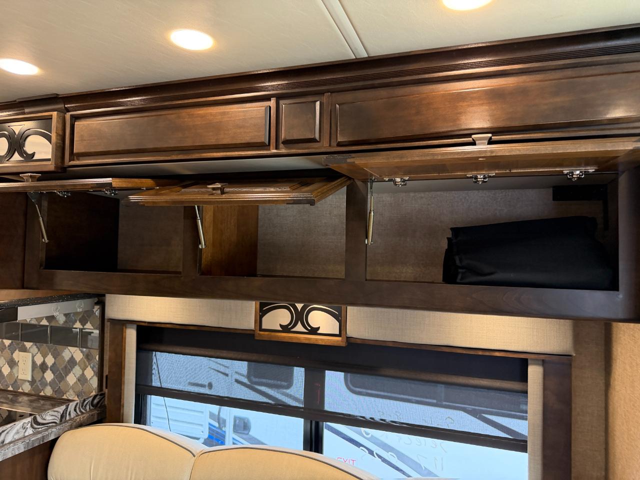Tiffin Motorhomes, Inc Breeze  2017