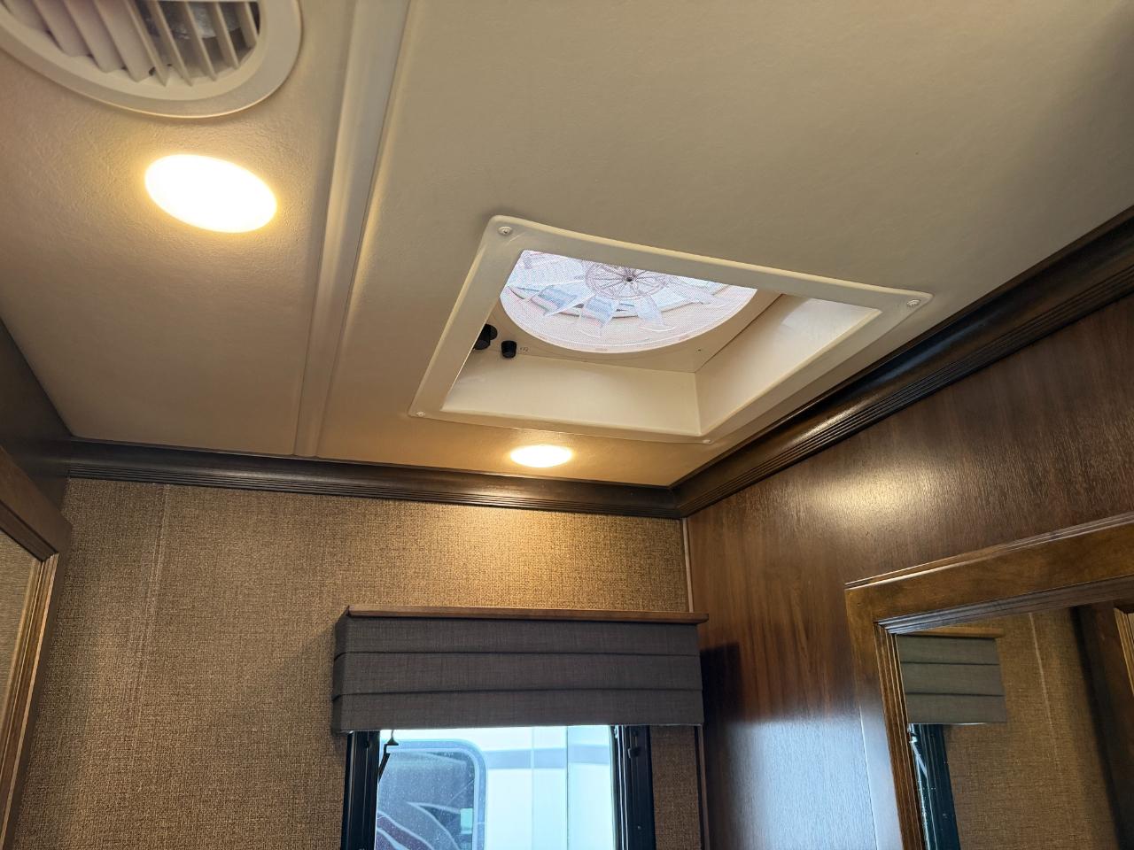 Tiffin Motorhomes, Inc Breeze  2017