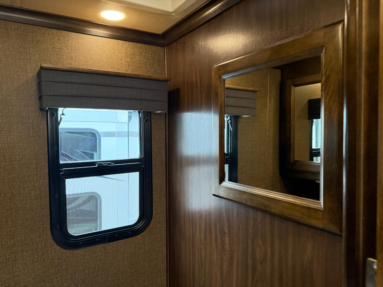 Tiffin Motorhomes, Inc Breeze  2017