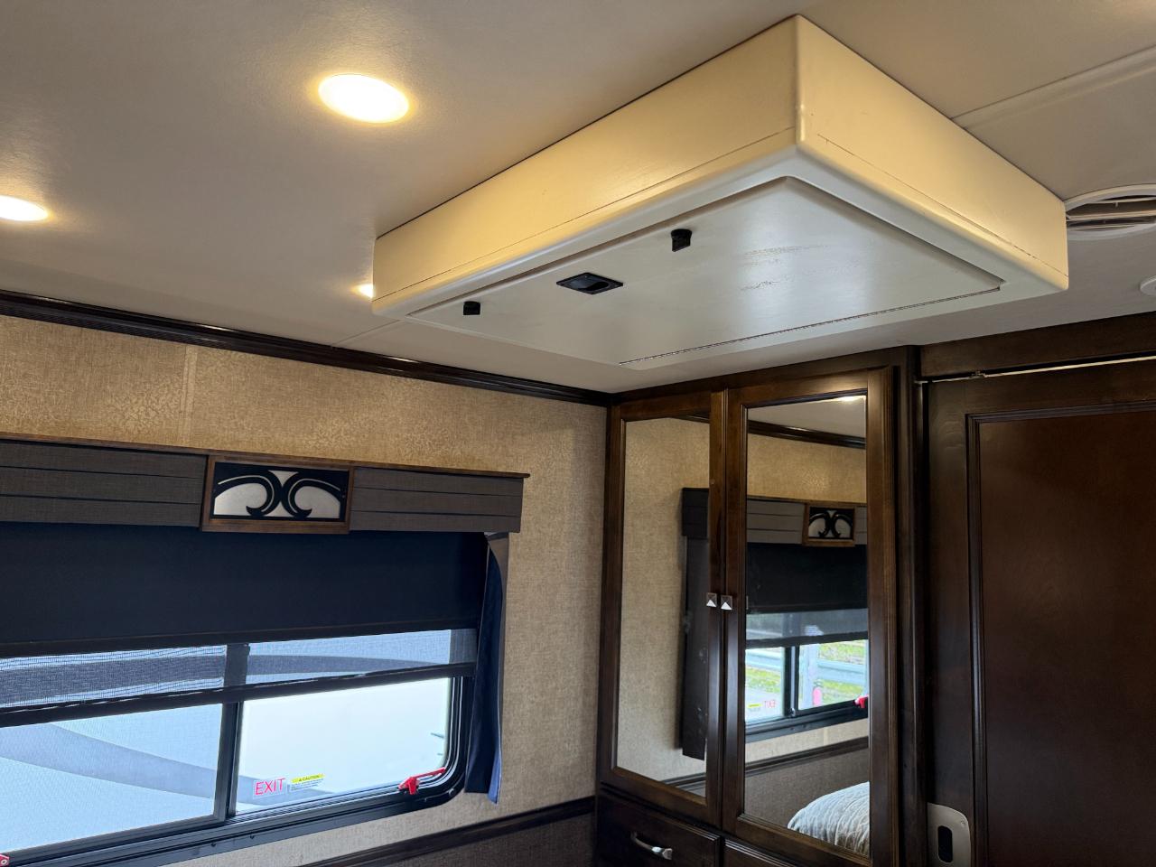 Tiffin Motorhomes, Inc Breeze  2017