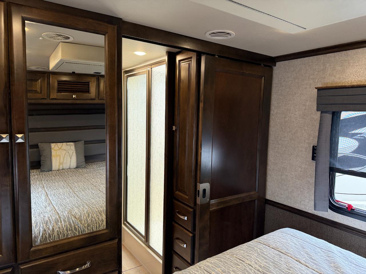 Tiffin Motorhomes, Inc Breeze  2017