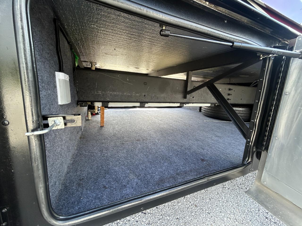 Tiffin Motorhomes, Inc Breeze  2017