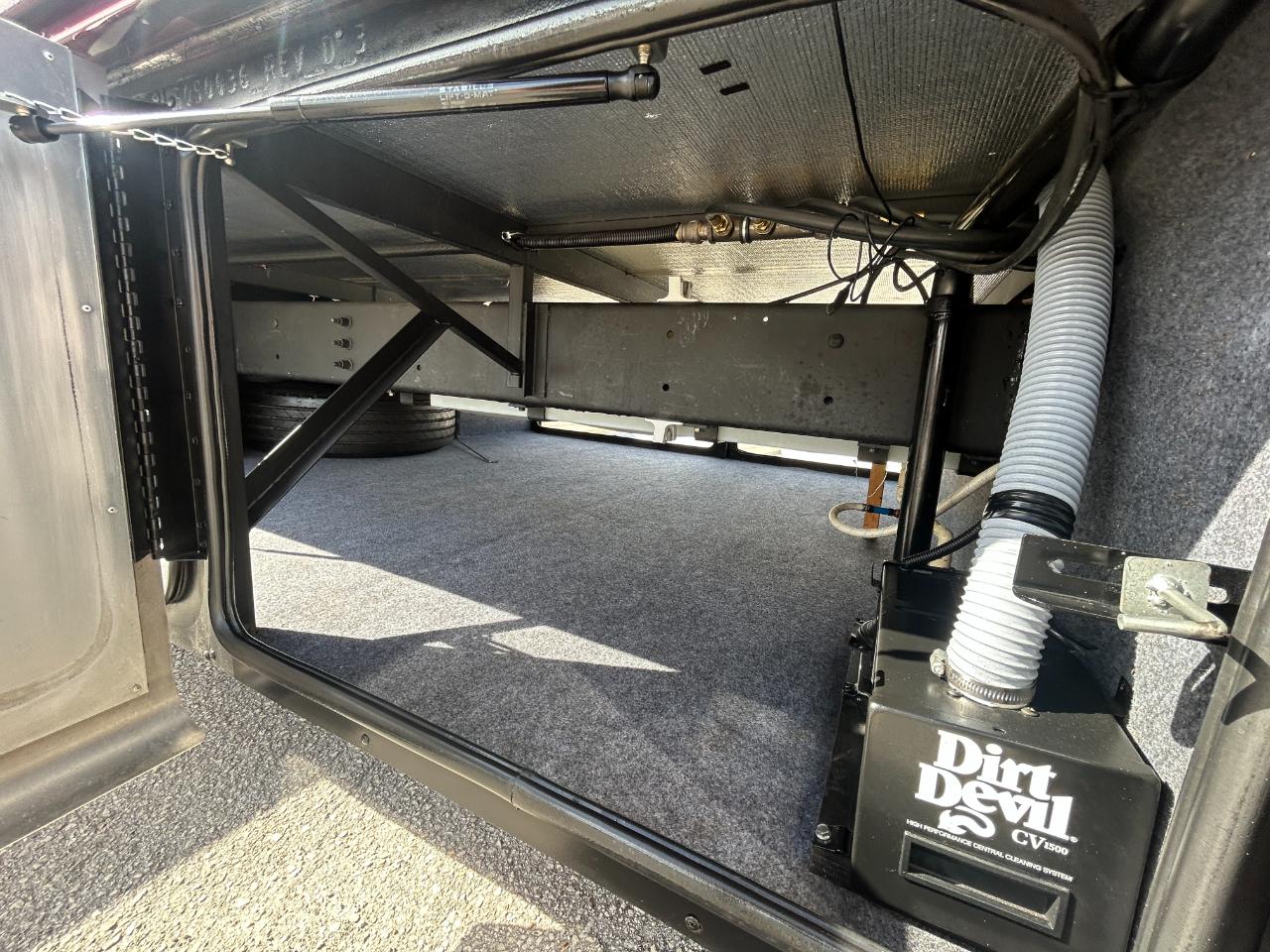 Tiffin Motorhomes, Inc Breeze  2017