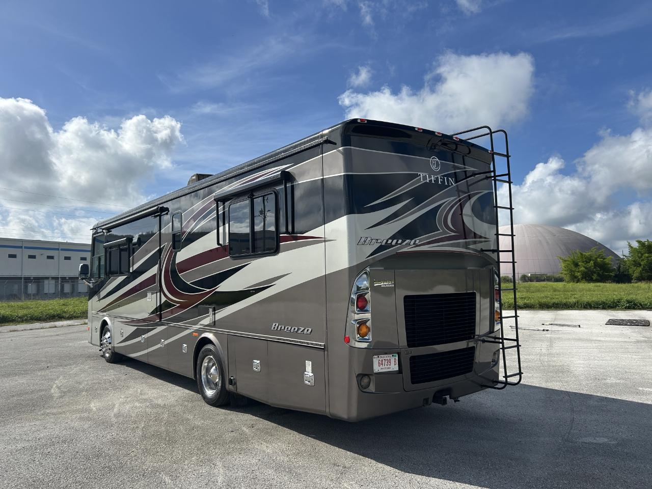 Tiffin Motorhomes, Inc Breeze  2017