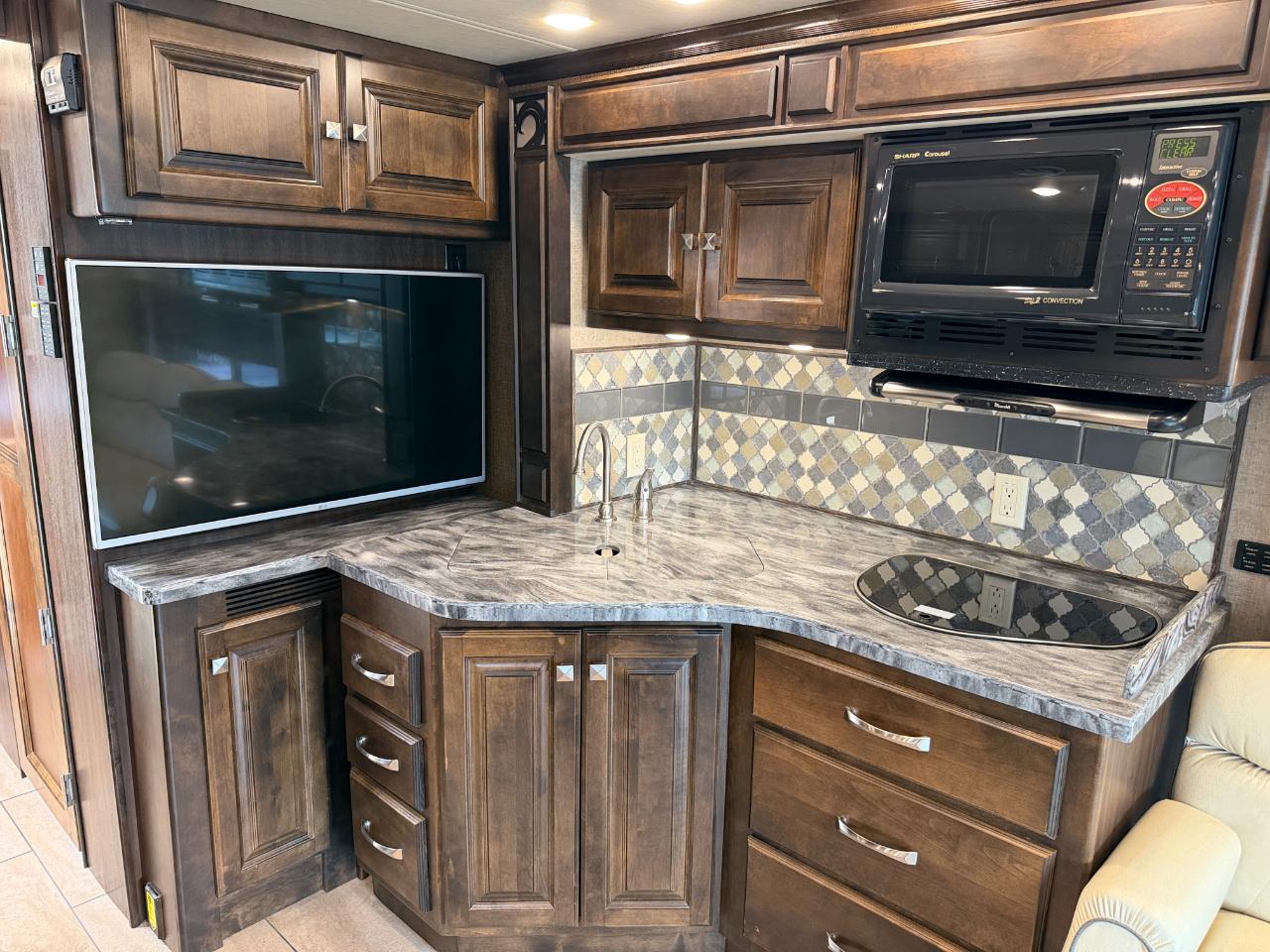 Tiffin Motorhomes, Inc Breeze  2017