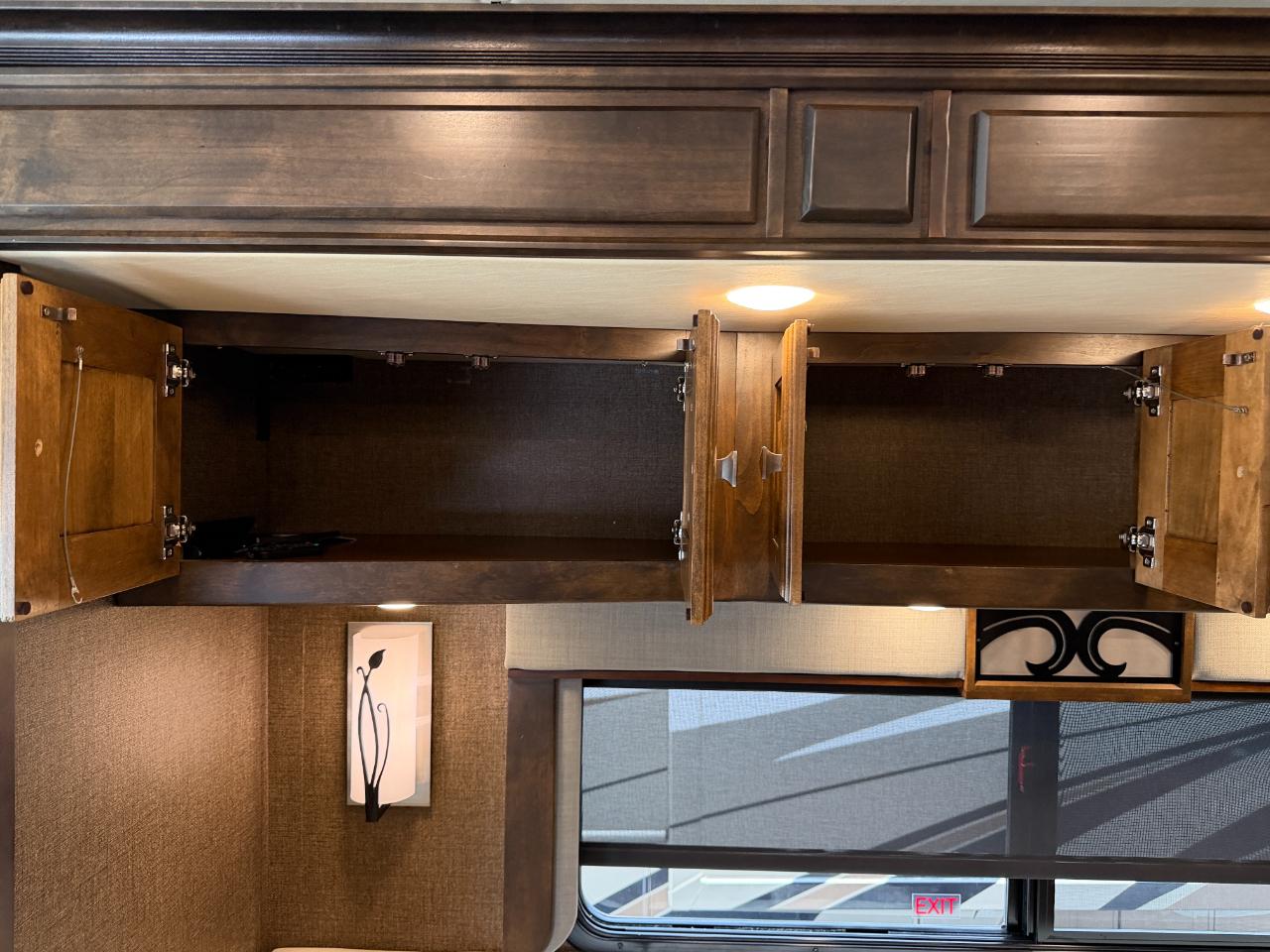 Tiffin Motorhomes, Inc Breeze  2017