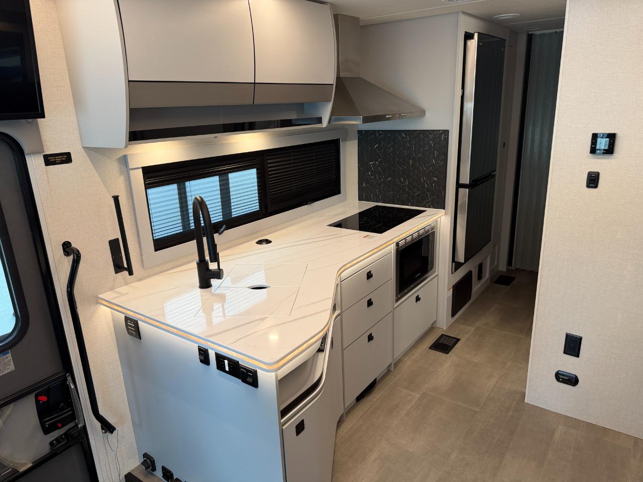 Coachmen 24TBQ TT  2025