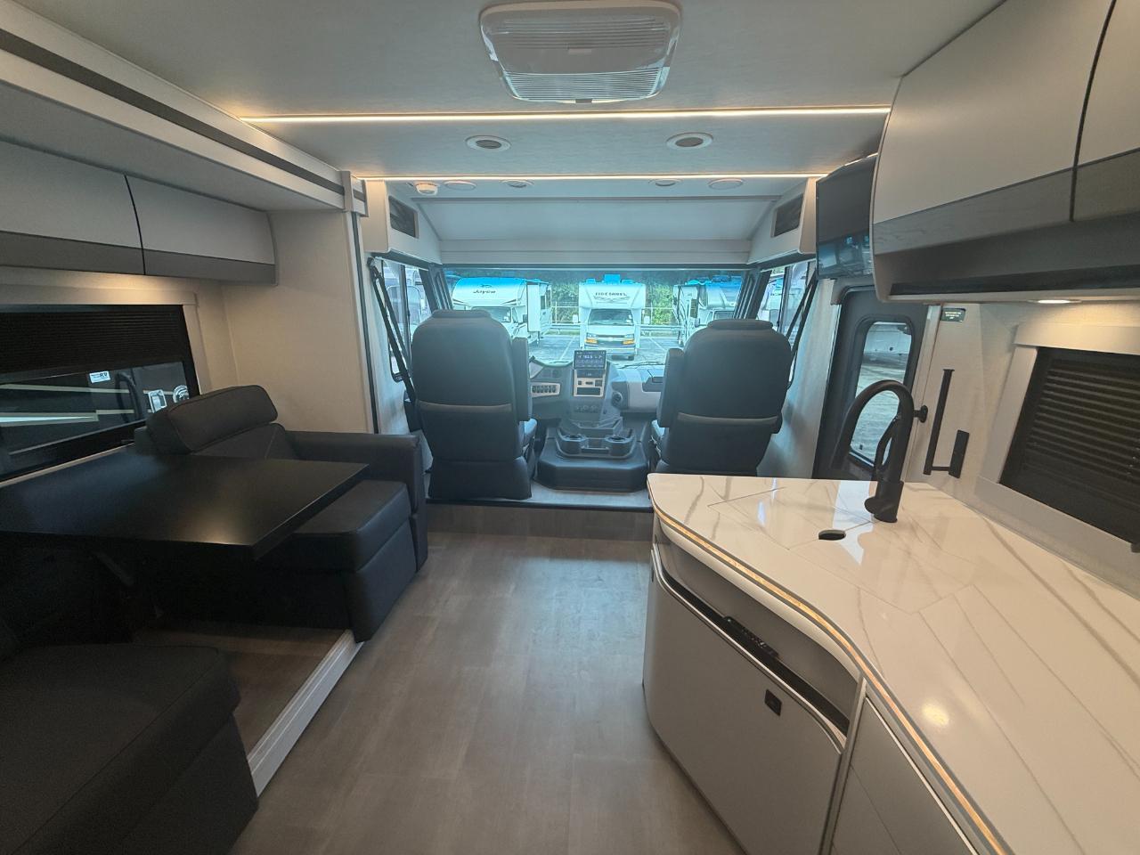 Coachmen 24TBQ TT  2025