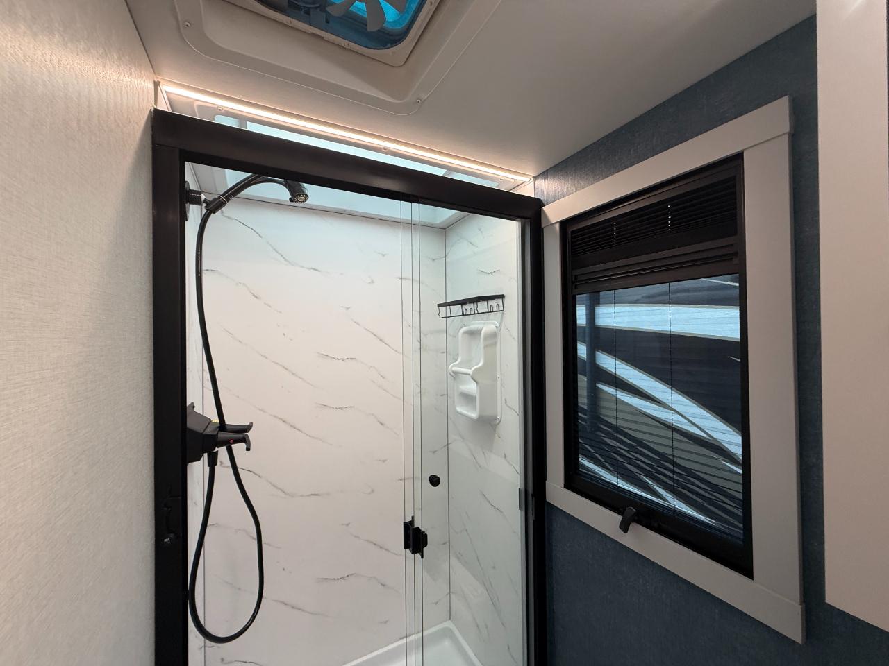 Coachmen 24TBQ TT  2025