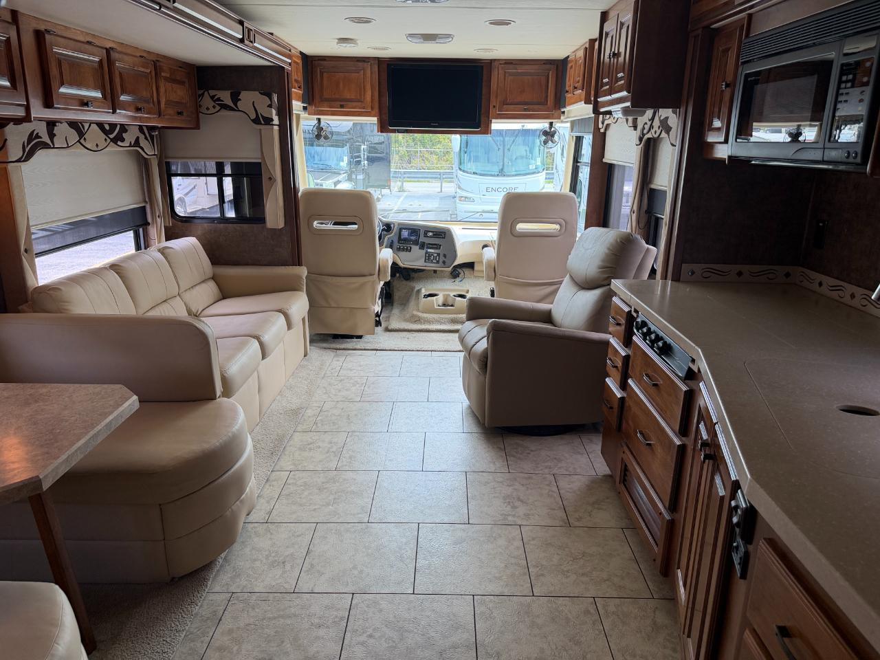 Tiffin Motorhomes Allegro  2012