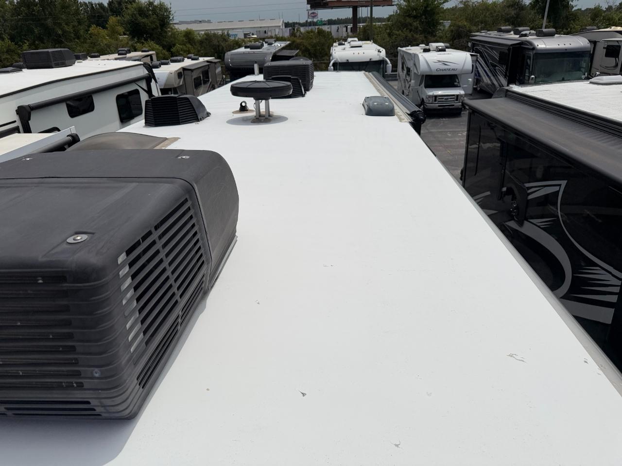 Tiffin Motorhomes Allegro  2012
