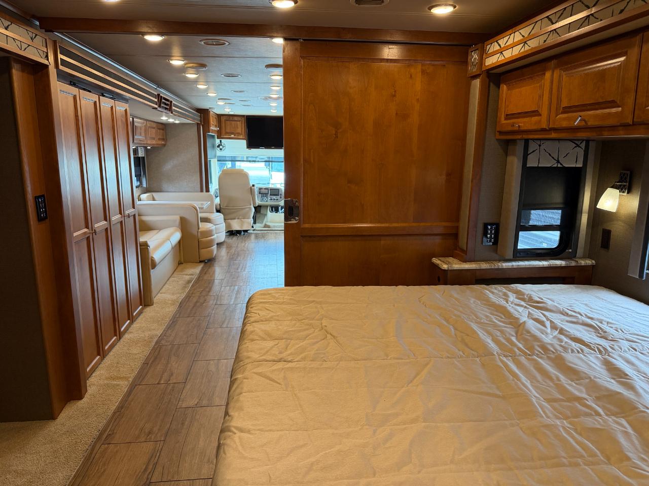 Tiffin Motorhomes Allegro  2019