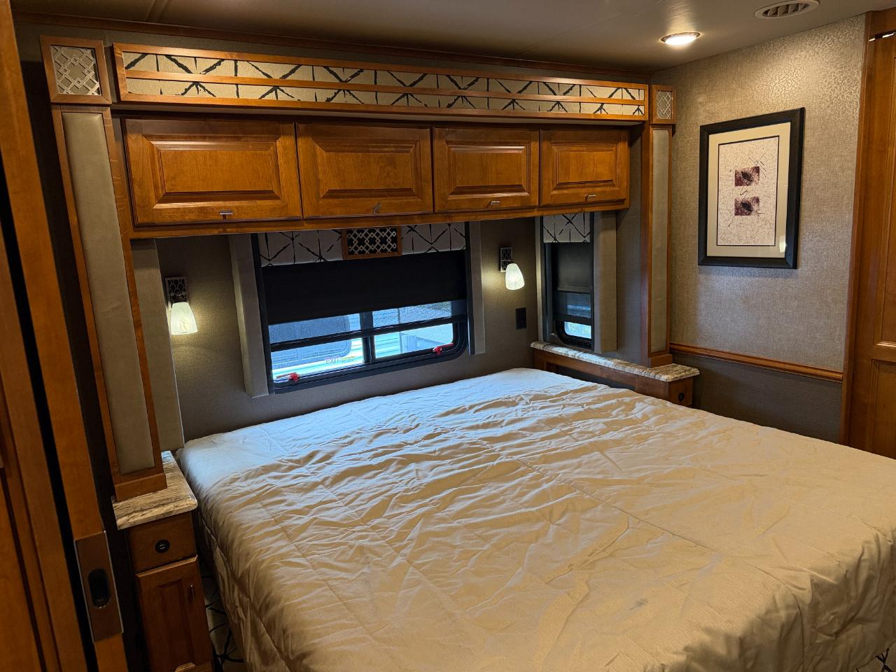 Tiffin Motorhomes Allegro  2019