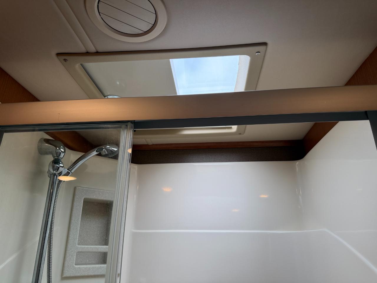 Tiffin Motorhomes Allegro  2019