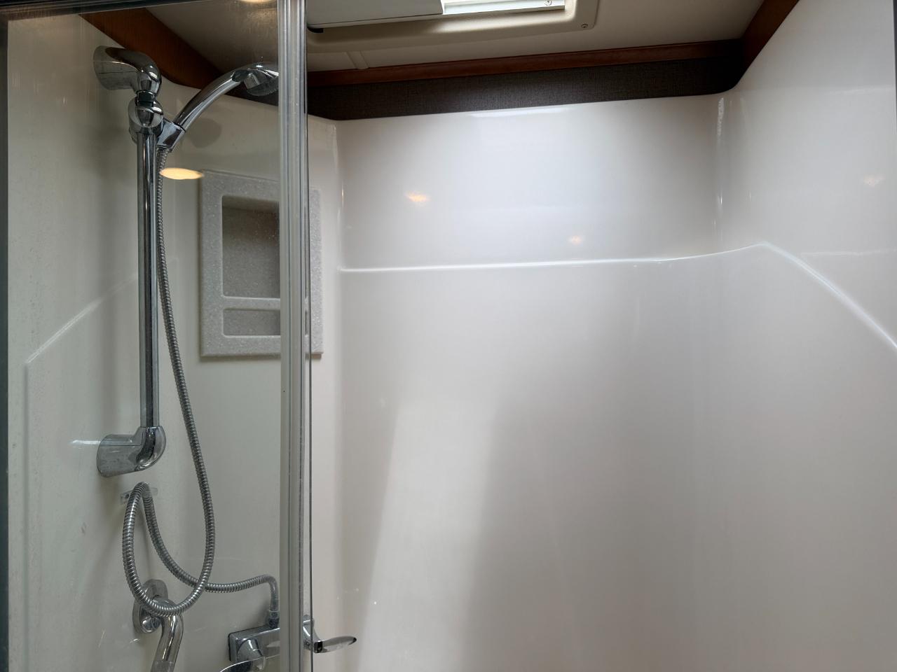 Tiffin Motorhomes Allegro  2019