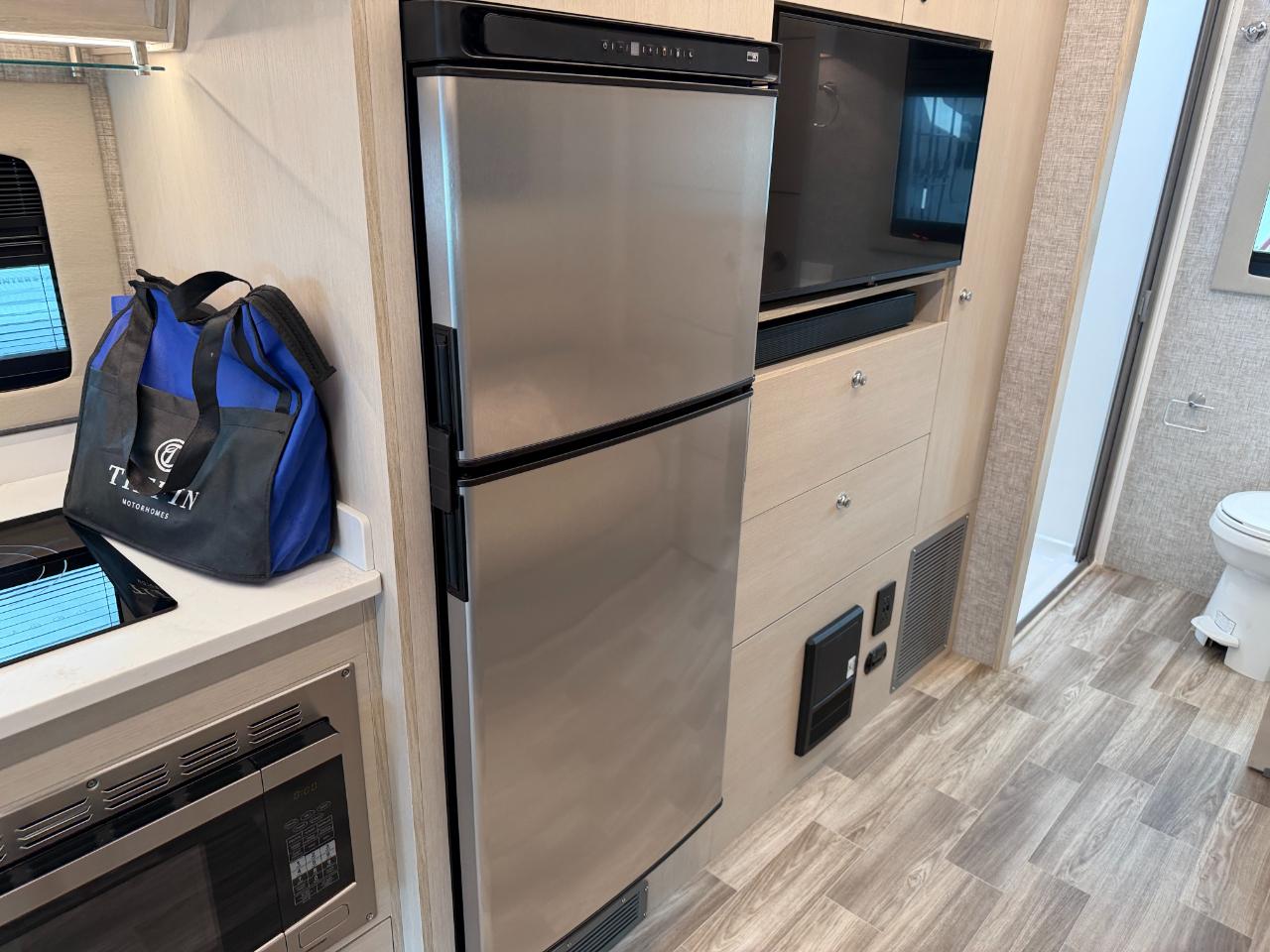 Tiffin Motorhomes Wayfarer  2026