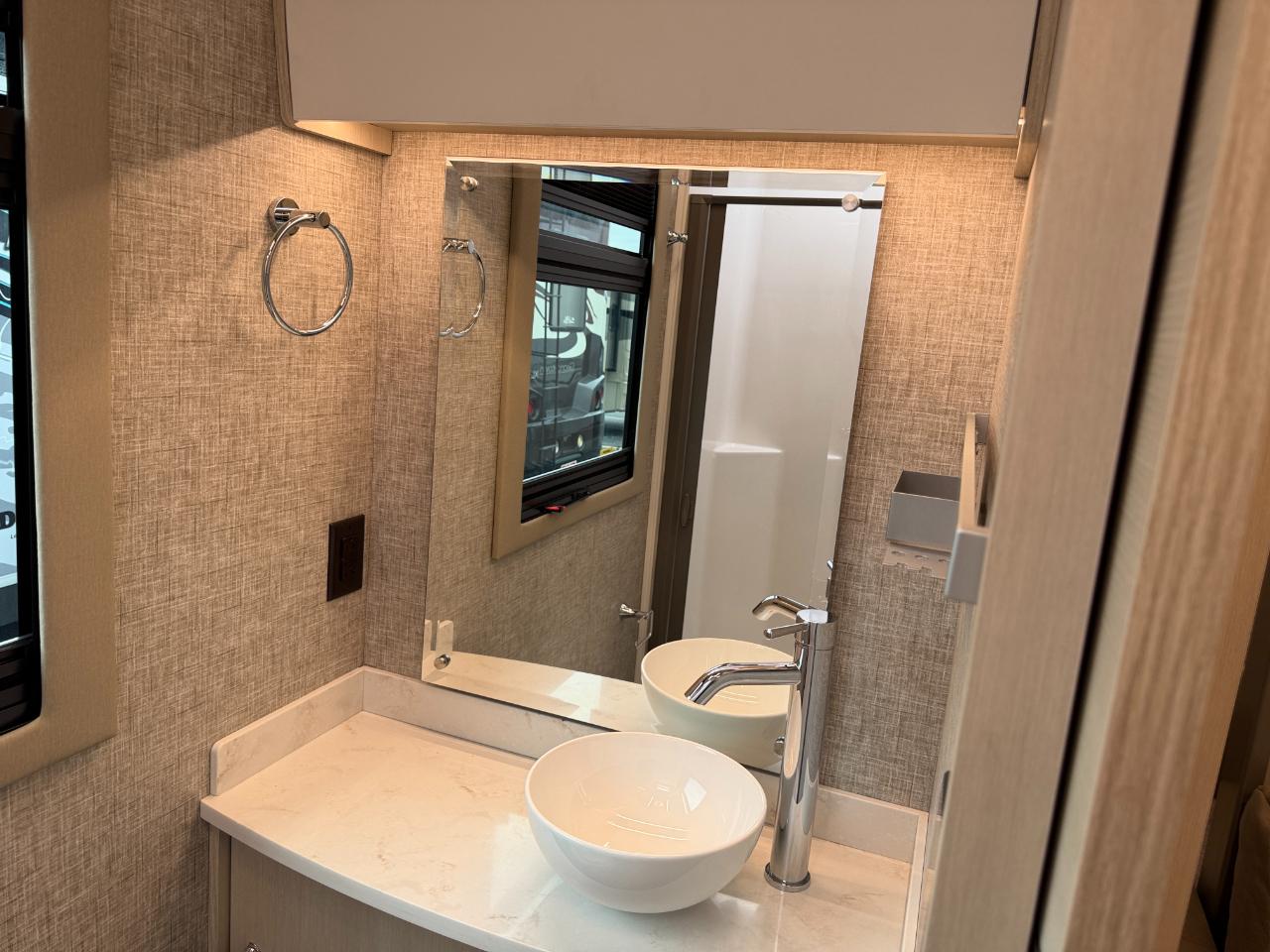 Tiffin Motorhomes Wayfarer  2026