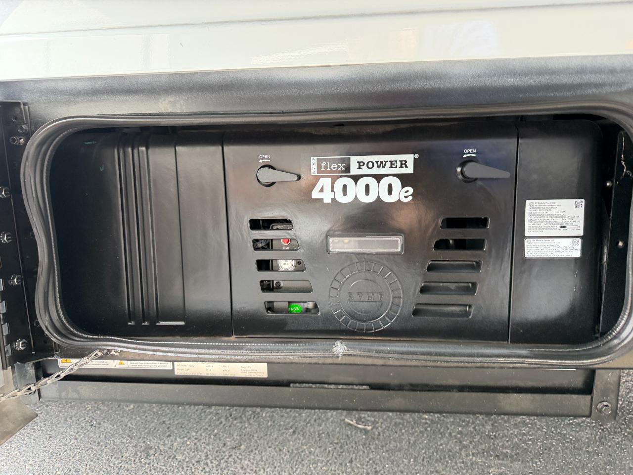 Tiffin Motorhomes Wayfarer  2026