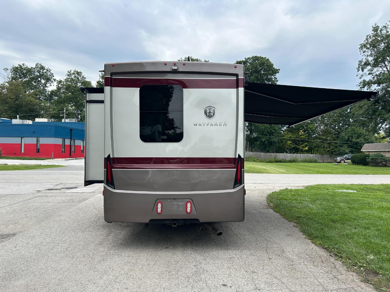 Tiffin Motorhomes Wayfarer  2022