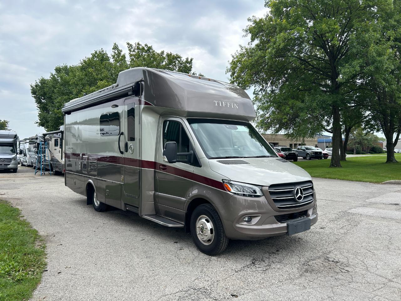 Tiffin Motorhomes Wayfarer  2022