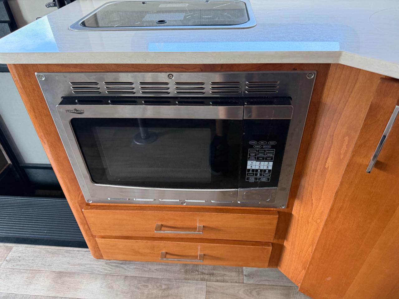 Tiffin Motorhomes Wayfarer  2019
