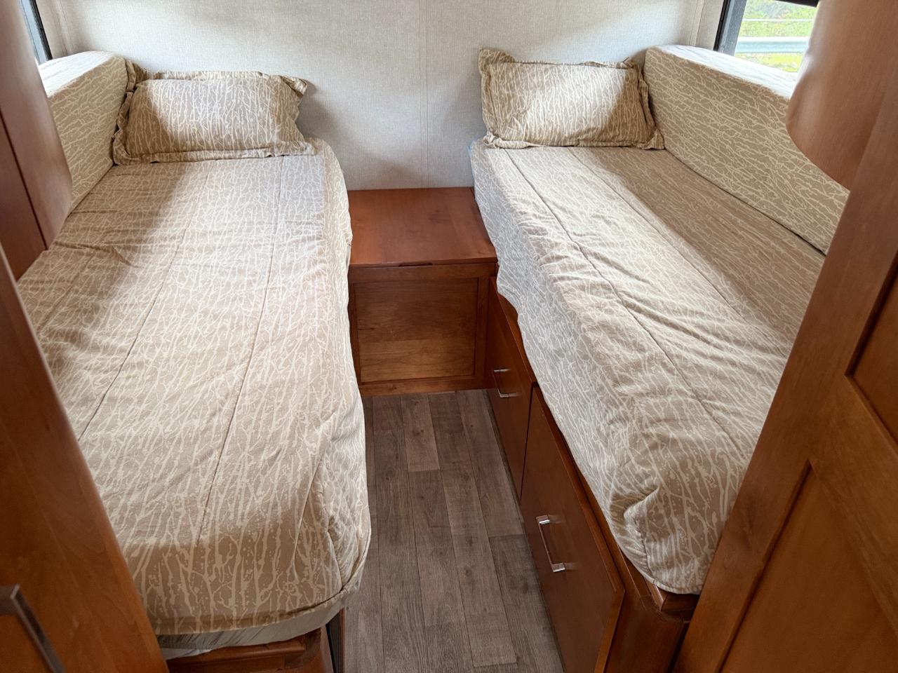 Tiffin Motorhomes Wayfarer  2019