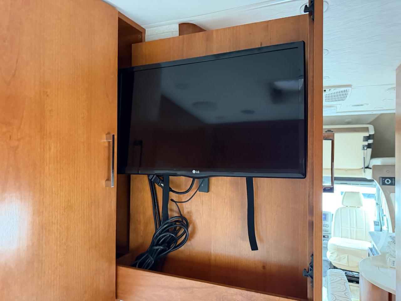 Tiffin Motorhomes Wayfarer  2019