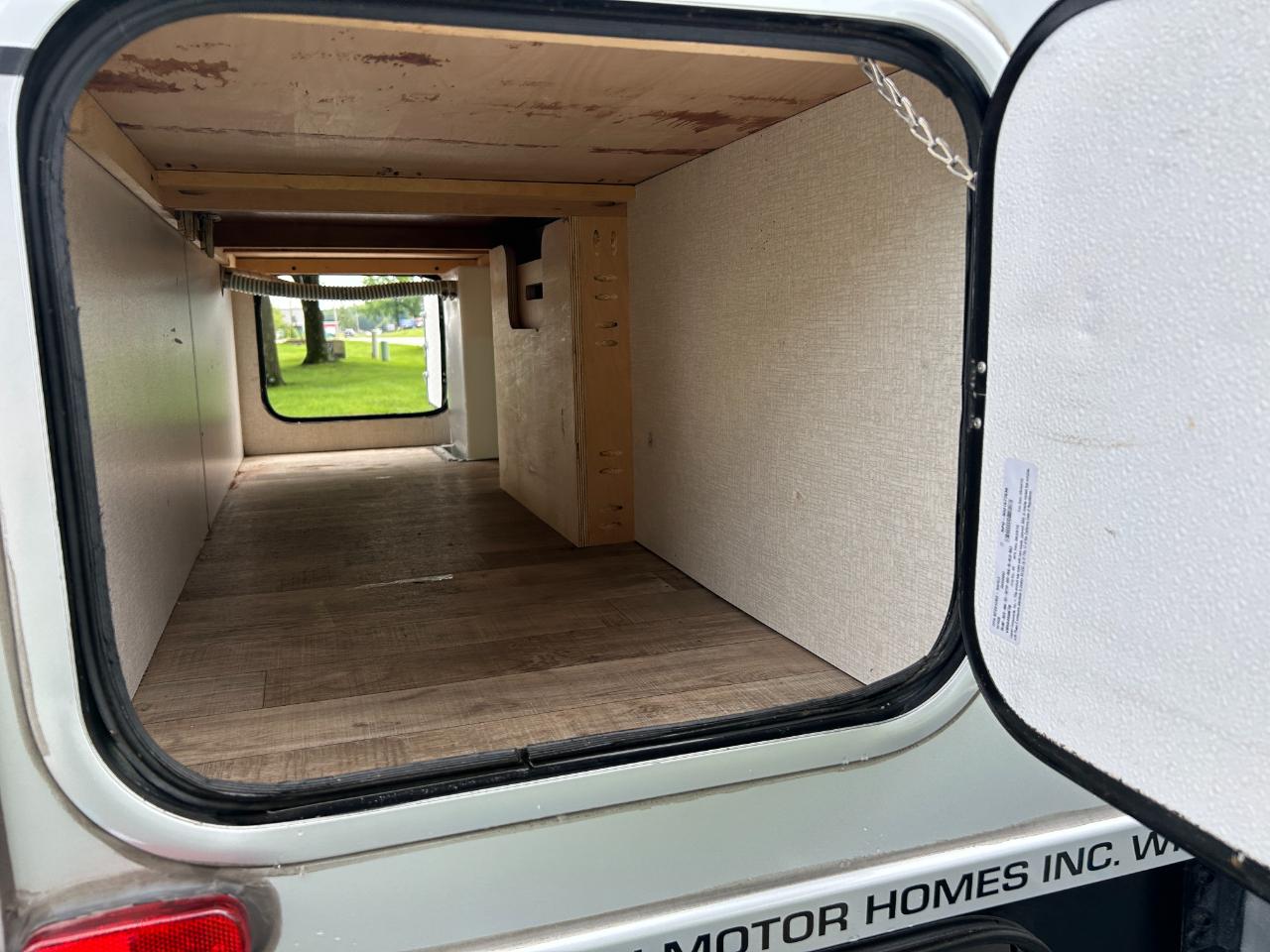 Tiffin Motorhomes Wayfarer  2019