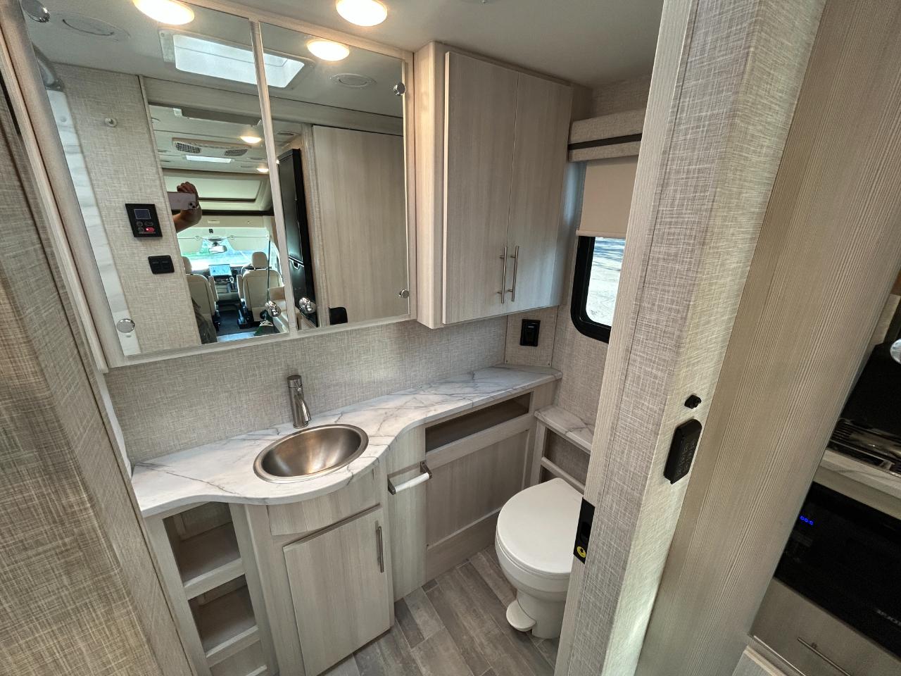 Thor Motor Coach Gemini  2024