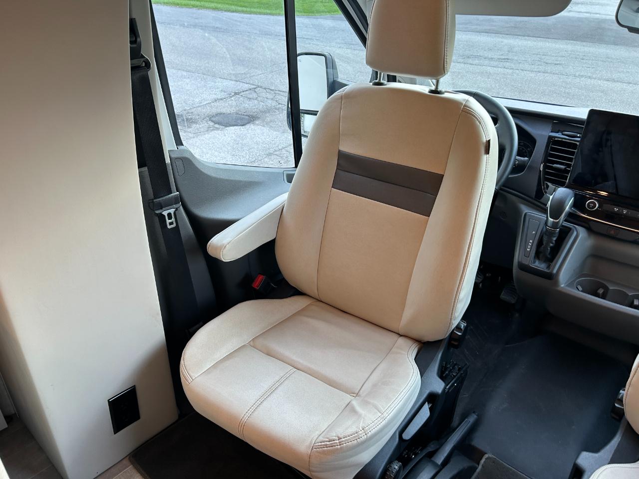 Thor Motor Coach Gemini  2024