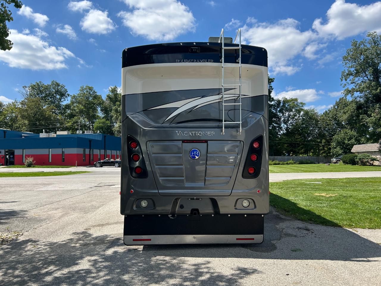 Holiday Rambler Vacationer  2019